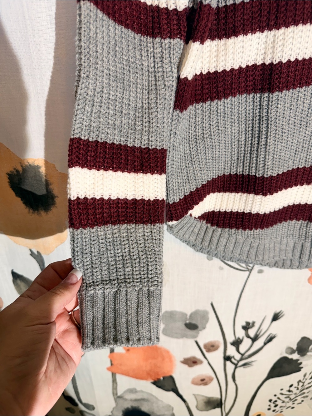 SO Gray Crewneck Sweater with Burgundy and White Stripes - Picture 4 of 7